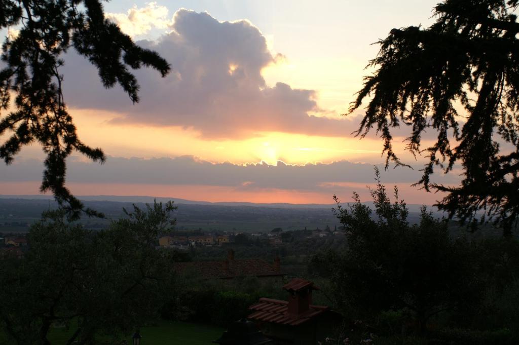 Agriturismo Cortoreggio Cortona Bagian luar foto